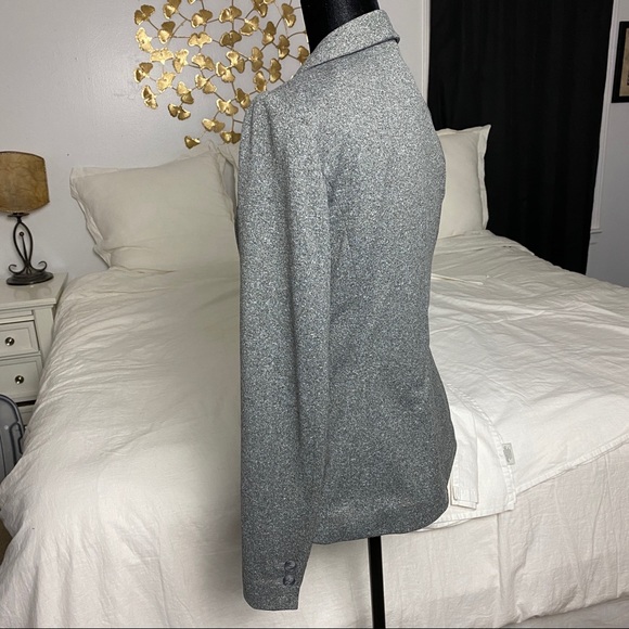 Loft Grey Modern Fitted Blazer l Size Medium - Picture 14 of 15